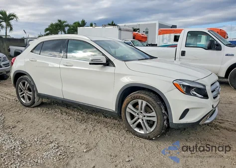 2017 Mercedes-Benz Gla 250 z USA, uszkodzony, nr VIN WDCTG4EB4HJ339712